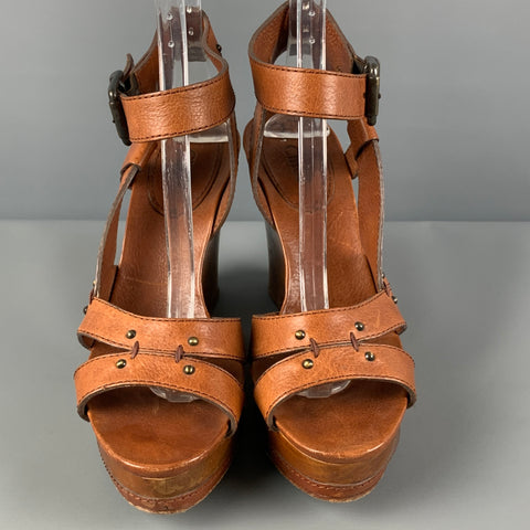CHLOE Size 8 Tan Leather Platform Sandals