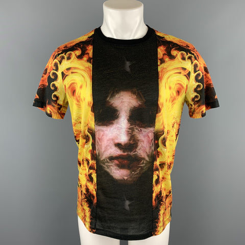 GIVENCHY "Madonna in Flames" Talla XS Camiseta con cuello redondo de poliéster con llamas negras y amarillas