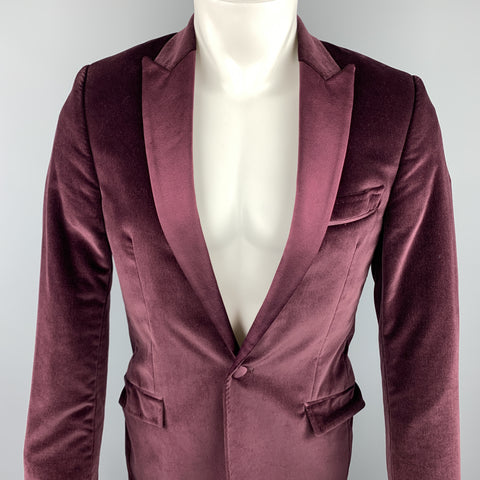 VERSACE COLLECTION Size 36 Burgundy Velvet Peak Lapel Sport Coat