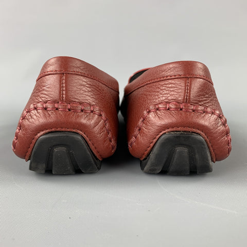Mocasines tipo driver de grano guijarro de cuero ladrillo talla 8 de GUCCI