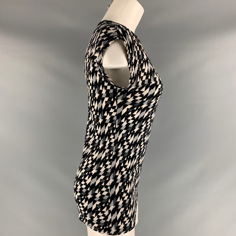 FENDI Size 8 Black & White Nylon Graphic Casual Top