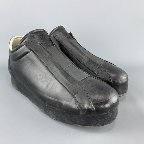 O.X.S. RUBBER SOUL Size 10 Black Leather Slip On Sneakers