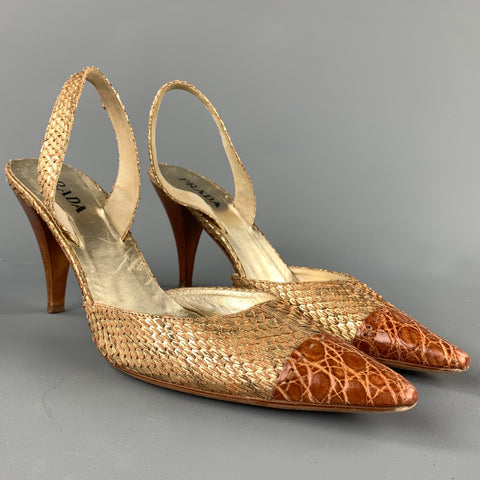PRADA Lauren Talla 9.5 Sandalias de cocodrilo doradas y coñac con tira trasera