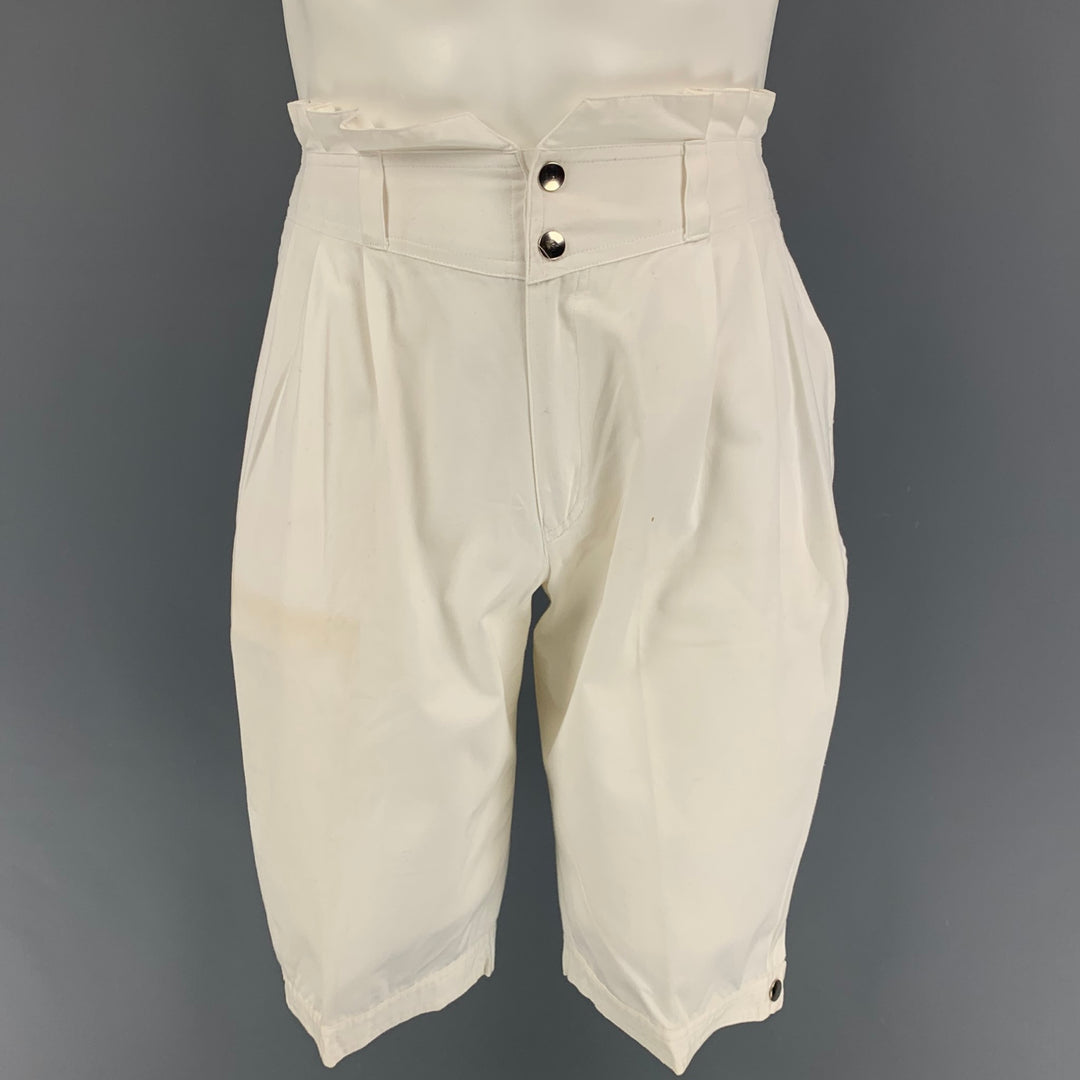 Vintage KANSAI YAMAMOTO Size 28 White Pleated Cotton High Waisted Shorts