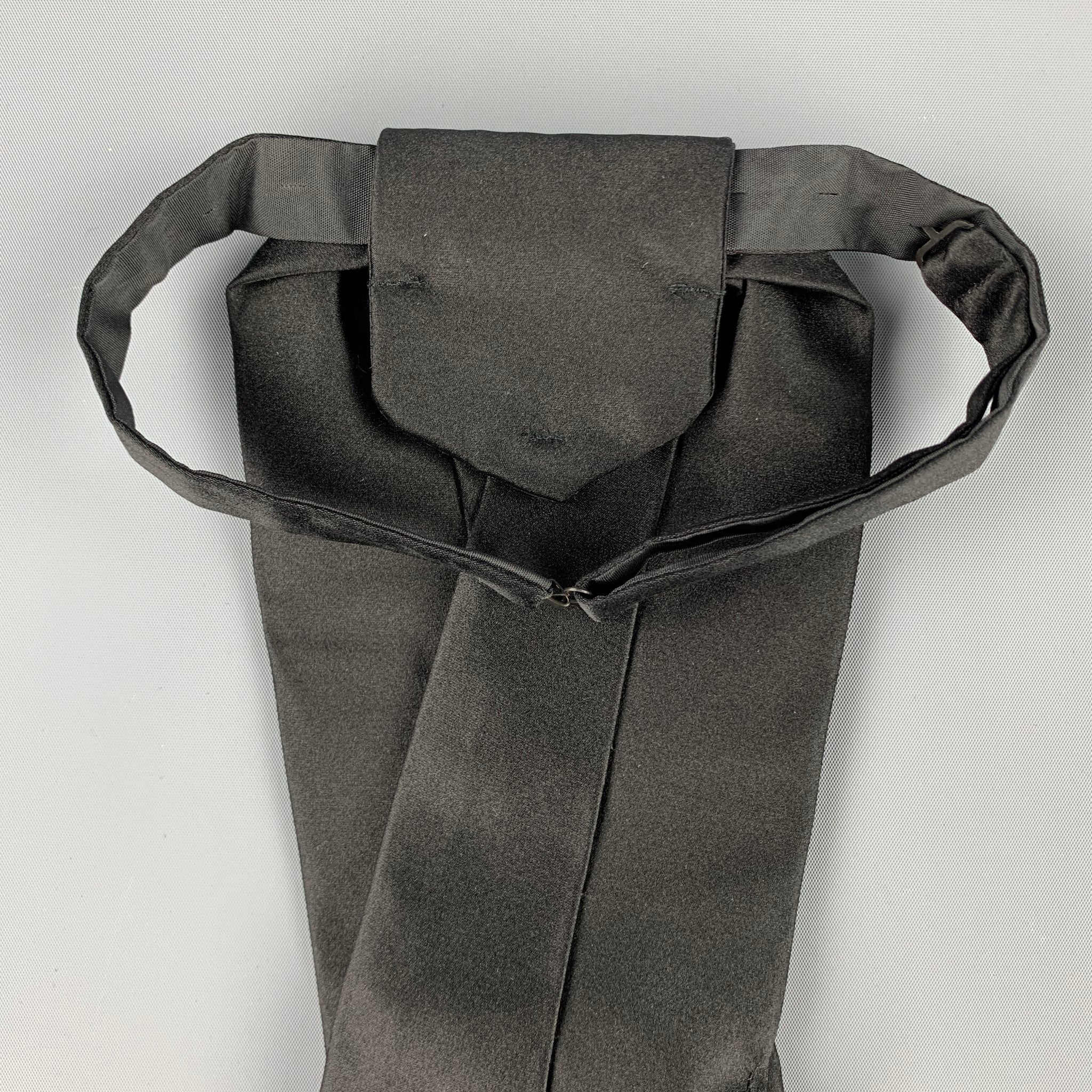 mamesuke 様フォロー割Ermenegildo Zegna Ascot t ERMENEGILDO ZEGNA Black Satin Silk Ascot – Sui Generis