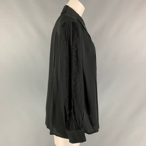 ESCADA Taille M Chemise à patte cachée avec bordure en dentelle noire