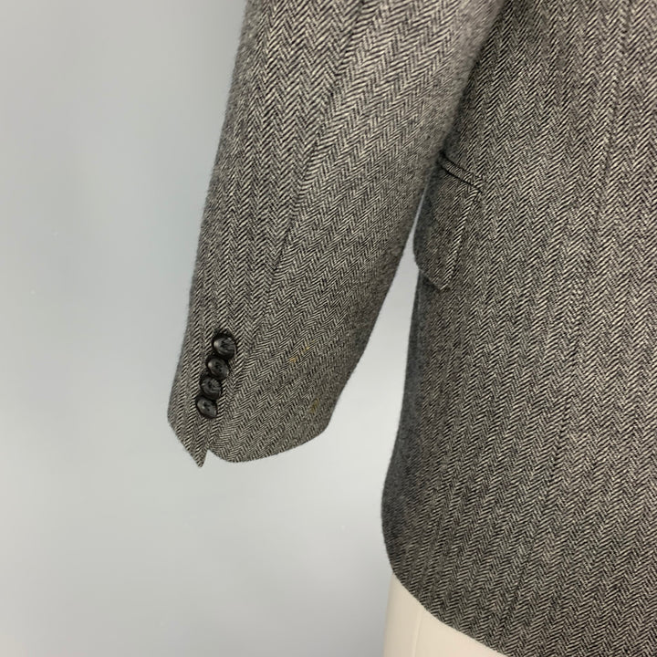 OSCAR DE LA RENTA Size 38 Grey Black Herringbone Wool Sport Coat