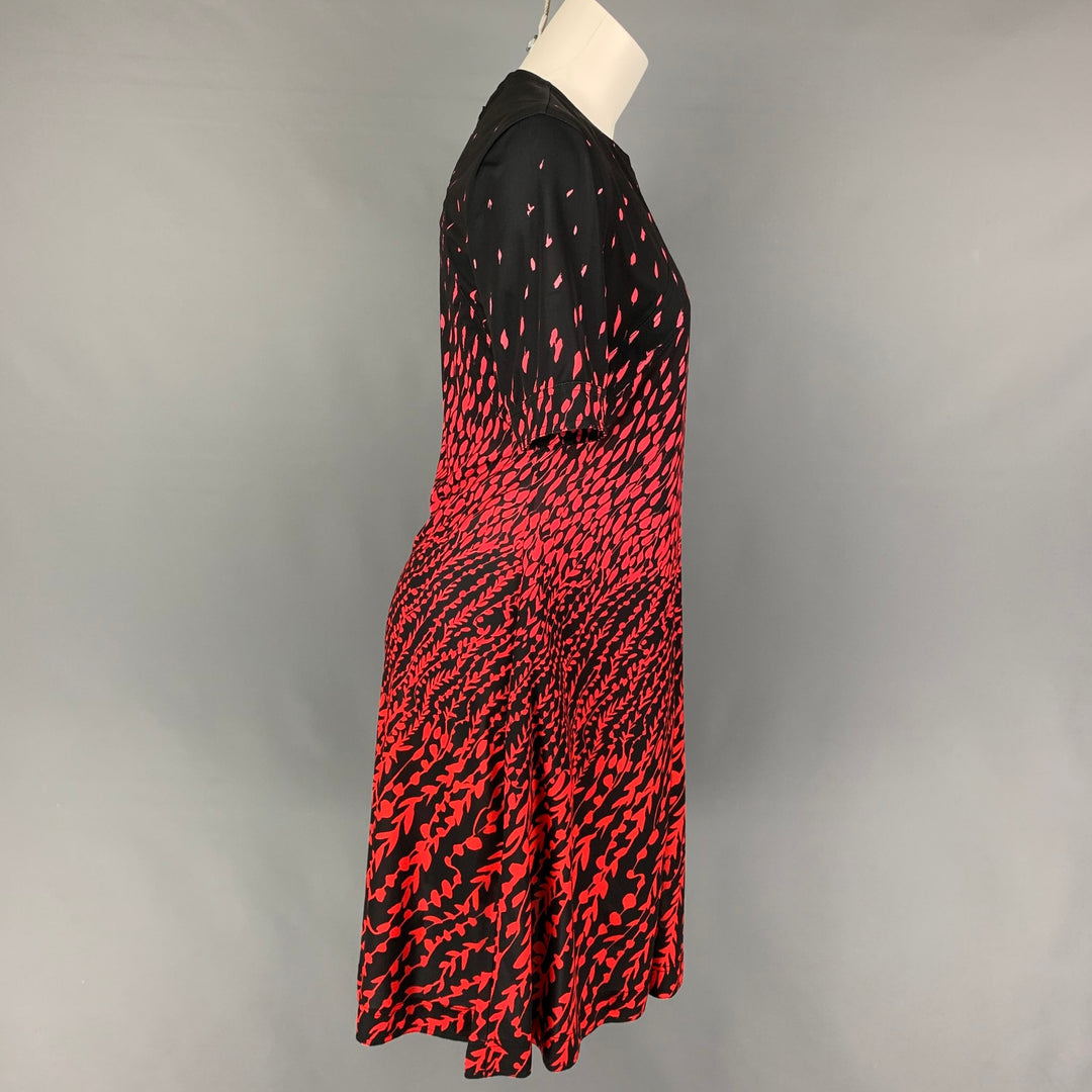 GIVENCHY Size 10 Black Red Polyester Abstract Short Sleeve Dress