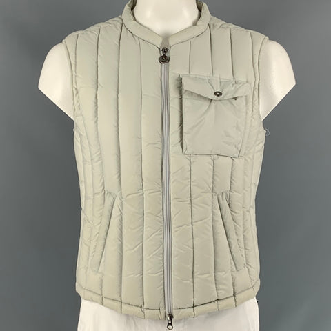 EMPORIO ARMANI Pecho Talla L Talla L Chaleco con cremallera de nailon acolchado gris claro