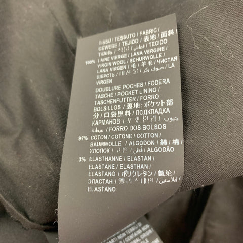 SAINT LAURENT Taille 4 Pantalon habillé taille haute plissé en laine noire