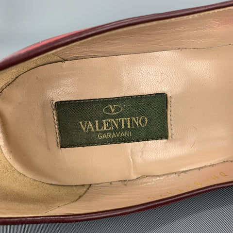 VALENTINO Zapatos de tacón Rockstud en punta de camuflaje rojo talla 7.5