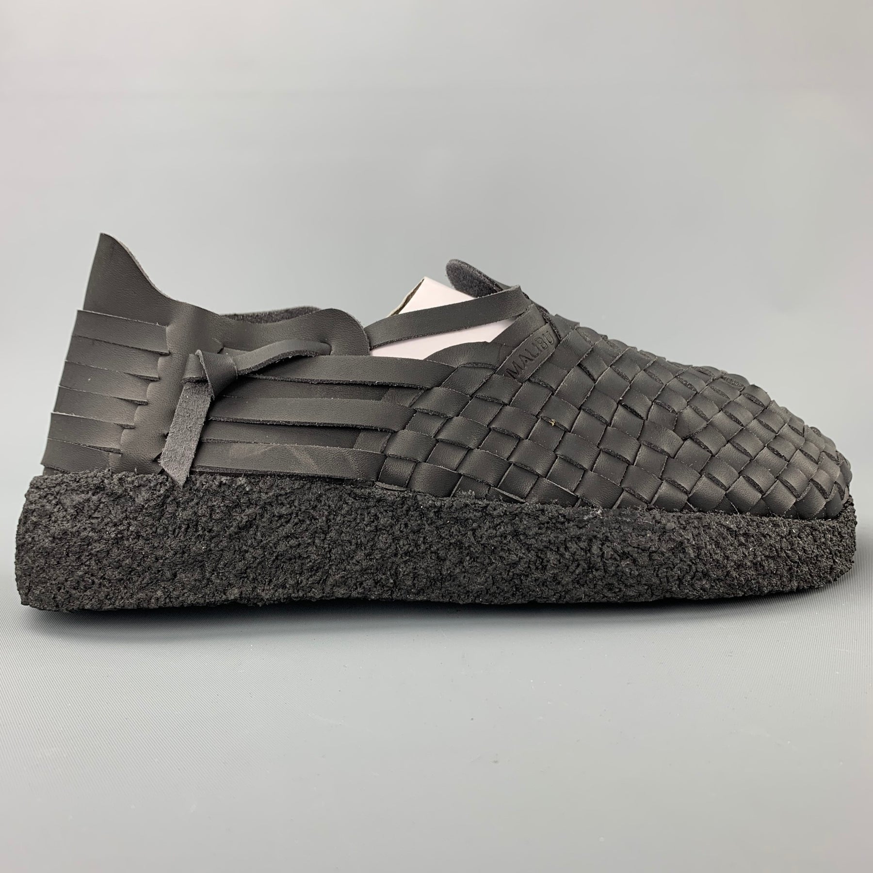 MALIBU Latigo Size 9 Black Woven Vegan Leather Sandals – Sui 