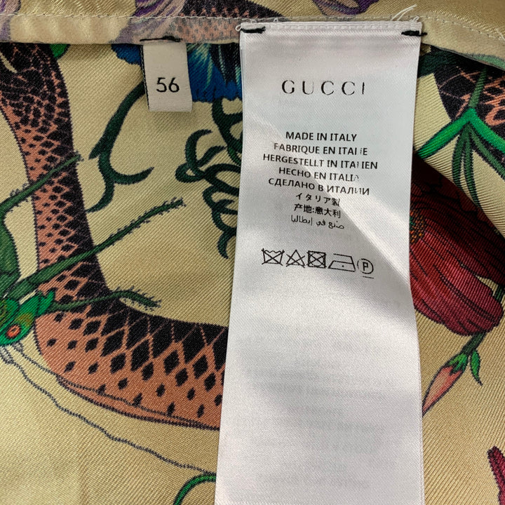 GUCCI Talla XXL Camisa de manga corta Campamento de seda con estampado multicolor beige