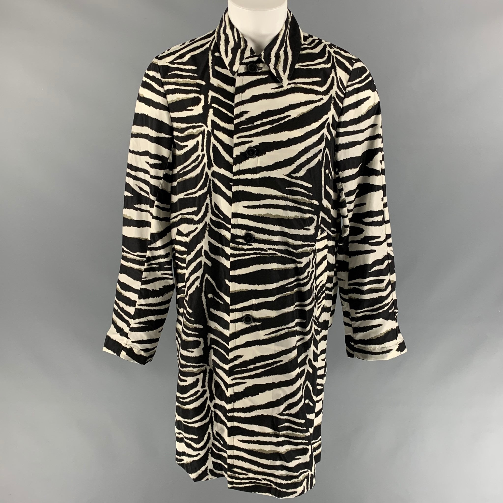 DRIES VAN NOTEN SS 20 Size 36 Black & White Zebra Polyamide DRIES VAN NOTEN SS 20 Size 36 Black & White Zebra Polyamide