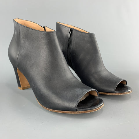 MAISON MARTIN MARGIELA Size 7.5 Navy Leather Peep Toe Ankle Boots