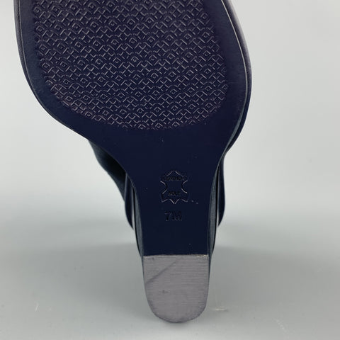 TORY BURCH Cuñas con tiras cruzadas de ante azul marino talla 7