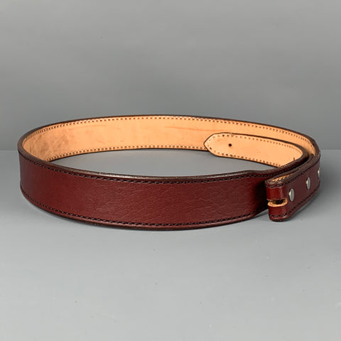 VINTAGE Taille 32 Bracelet de ceinture en cuir bordeaux