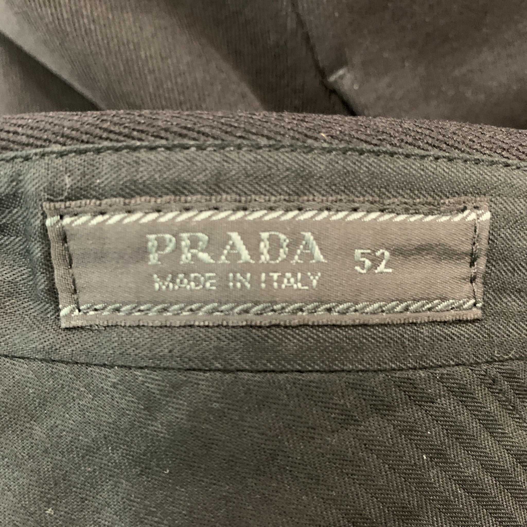 PRADA Size 36 Black Nylon Blend Jodhpurs Dress Pants – Sui Generis