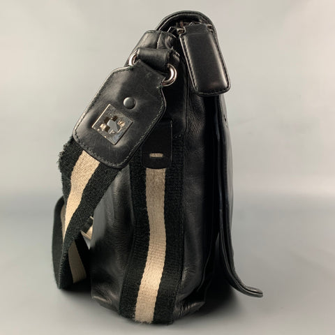 BALLY Black Leather Shoulder Strap Messenger Bag
