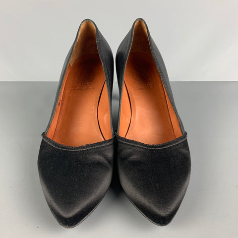 LANVIN Size 9 Black Satin Solid Pumps