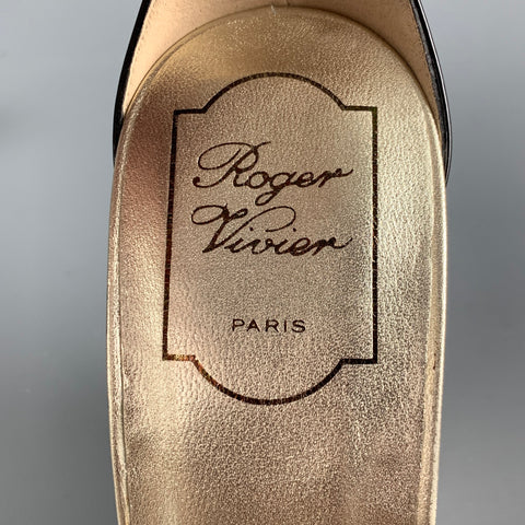 ROGER VIVIER Size 7.5 Black Gold Stripe Patent Leather Wedge Sandals