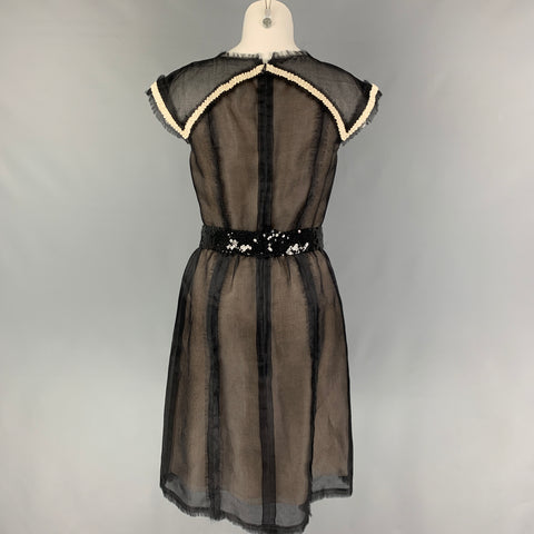 CHANEL 08P Size 6 Black White Silk Applique A-Line Cocktail Dress