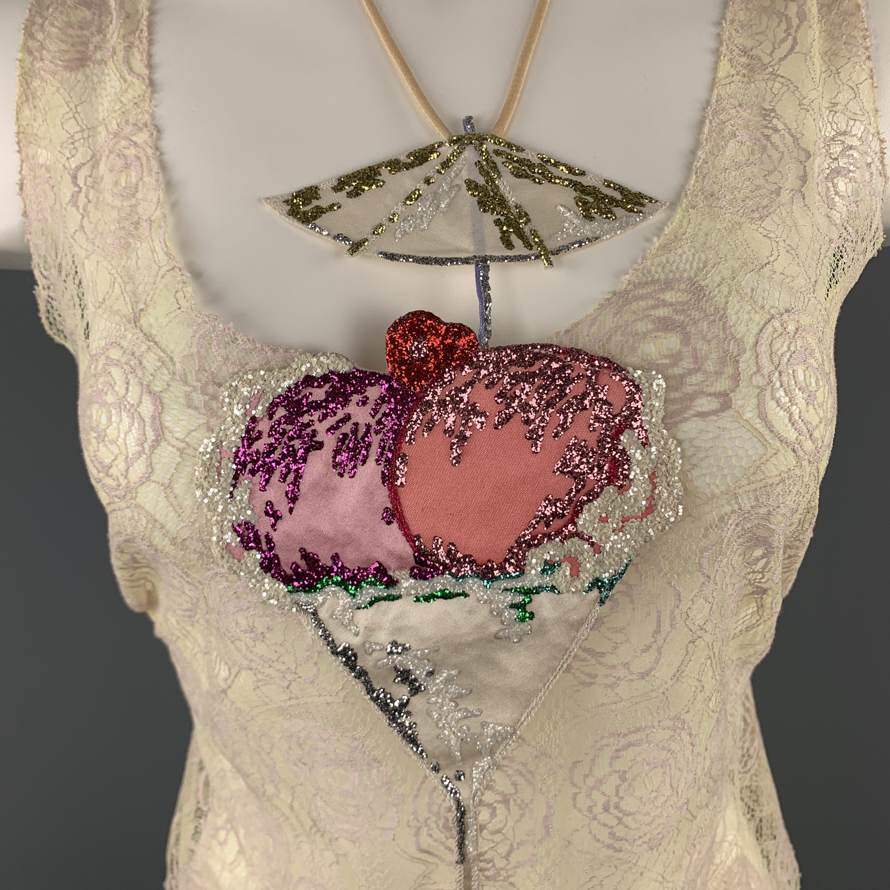 CHANEL Size 10 Beige Lace Glitter Ice Cream Martini Cruise 2004