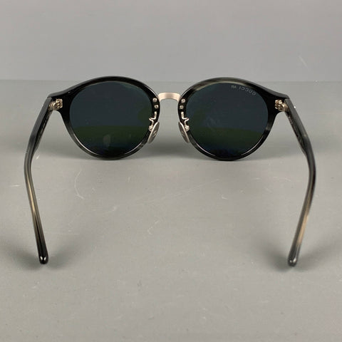 GUCCI Lunettes de soleil et lunettes en acétate de titane gris argent