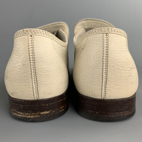 SALVATORE FERRAGAMO Sammy Talla 11 Mocasines sin cordones de cuero perforado color marfil