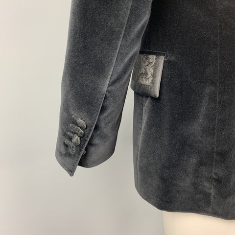 DOLCE & GABBANA Size 40 Black Velvet Peak Lapel Sport Coat