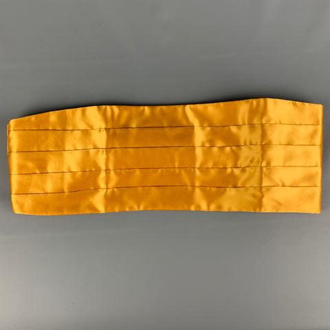 Vintage WEMBLEY Gold Satin Cummerbund