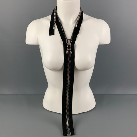 NO BRAND Black Silver Canvas Zipper Necklace