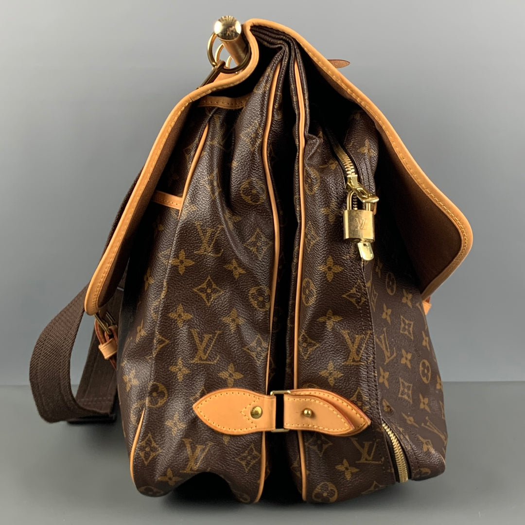 LOUIS VUITTON Bolsos de mano de lona revestida con monograma marrón beige
