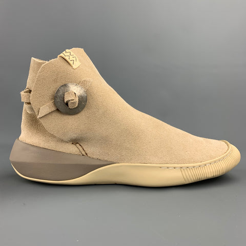 VISVIM Gila Talla 10 Zapatillas altas tipo mocasín de ante beige