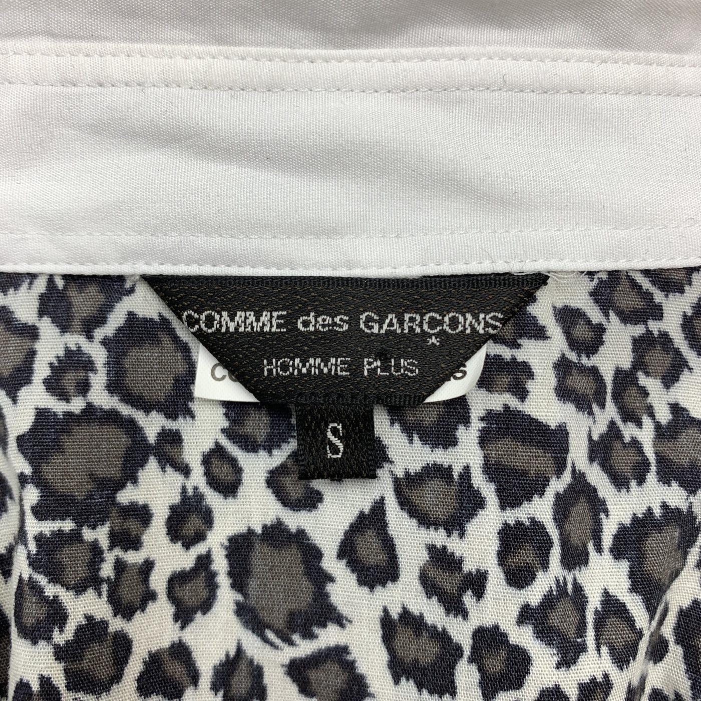 COMME des GARCONS HOMME PLUS Size S White Cotton Leopard & Green Sequin Stripe Shirt