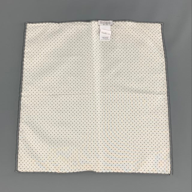 BRUNELLO CUCINELLI Pañuelo de bolsillo de algodón de seda con lunares gris claro color crema