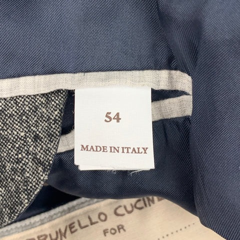 BRUNELLO CUCINELLI Size 44 Regular Grey Virgin Wool / Silk Peak Lapel Suit