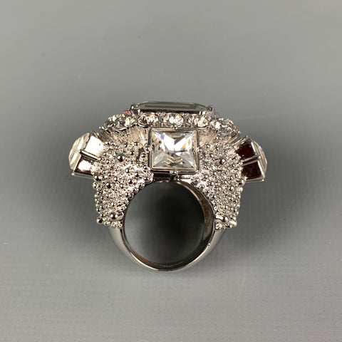 ON AURA TOUT VU PARIS Rhodium Plated Swarovski Crystal Jumbo Cocktaill Ring