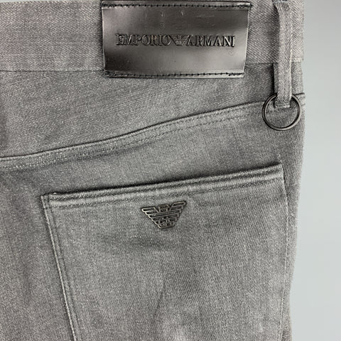 EMPORIO ARMANI Taille 32 x 32 Jean en coton anthracite avec braguette zippée