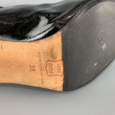 MANOLO BLAHNIK Talla 8 Botas altas hasta la rodilla en punta de charol negro