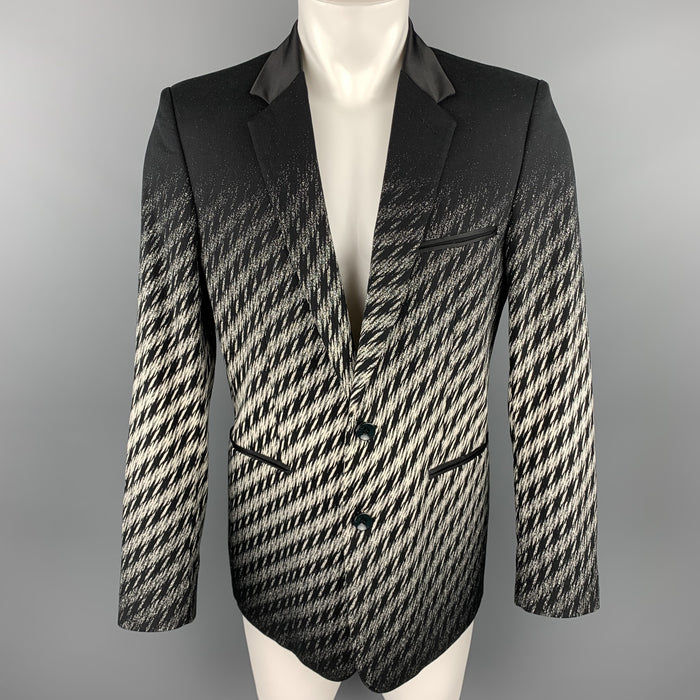 JUST CAVALLI Size 42 Black & White Ombre Houndstooth Notch Lapel Sport Coat