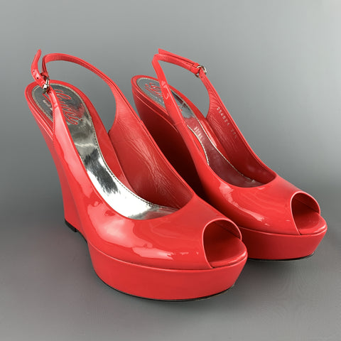 GUCCI Size 9.5 Coral Red Patent Leather Platform Peep Toe Slingback Wedges