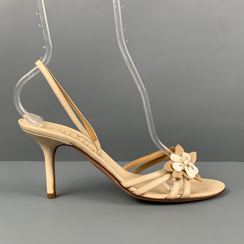 VALENTINO GARAVANI Talla 7 Sandalias destalonadas de cuero beige