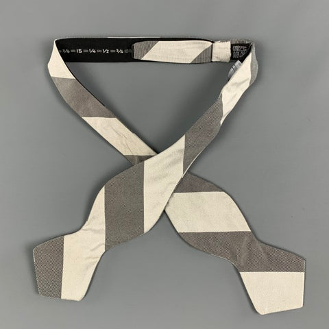 SAKS FIFTH AVENUE Grey Silver Diagonal Stripe Silk Bow Tie