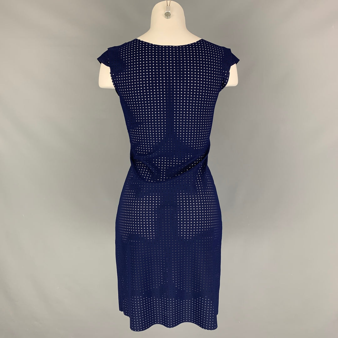 SUGGÉRÉ Taille S Robe à manches courtes perforées en nylon et élasthanne bleu marine