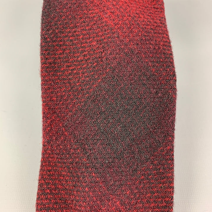 WOOLRICH Corbata de nailon y lana a cuadros en negro burdeos