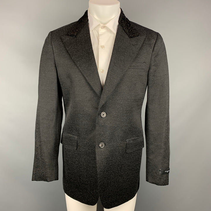 GIVENCHY Taille 42 Manteau de sport en laine chinée charbon de bois et noir / alpaga Peak revers