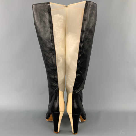 MAISON MARGIELA Taille 10 Bottes hautes en cuir noir et beige en maille