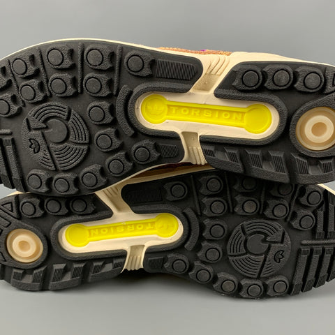 ADIDAS Taille 8,5 Baskets à lacets Torsion ZX 6000 à paillettes dorées et argentées