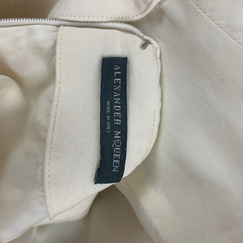 ALEXANDER MCQUEEN Vestido de manga corta texturizado en mezcla de lana color crema talla 4